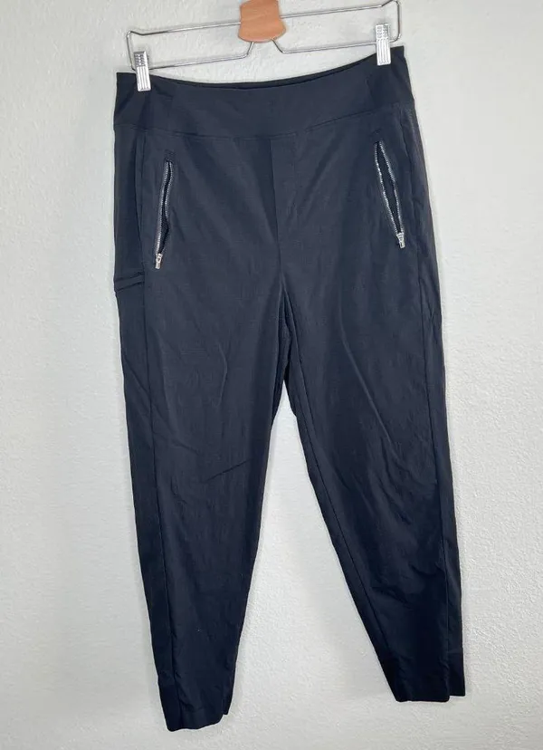 Athleta Black Outdoor Ahtliesure Zip Pocket Jogger Pants Size 10 - Image 2