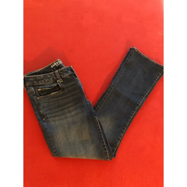 American Eagle skinny kick bootcut flare blue jeans Size 8 - Image 2