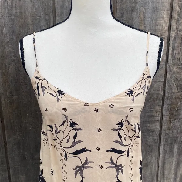 EUC Forever 21 Cream Slip Midi Dress Spaghetti Strap Cocktail Size 2 Whimsical - Image 2