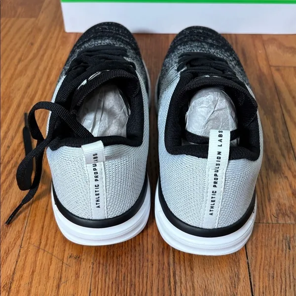 APL Techloom Pro Sneaker Black Grey‎ White size 5 NWT running - Image 6