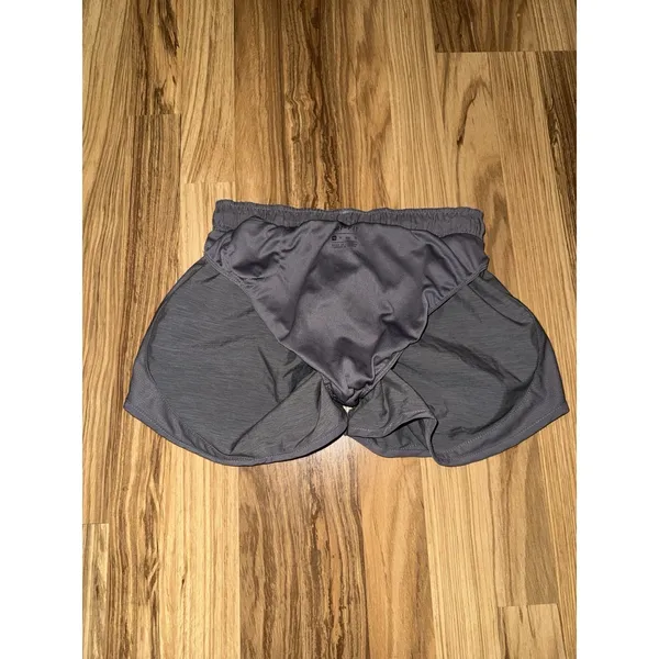 Nike Women's XS Shorts Athletic Dri-Fit Light‎ Gray Running - Image 5