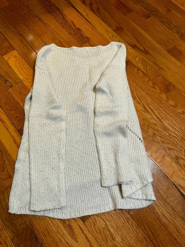Delias Sweater - Image 3