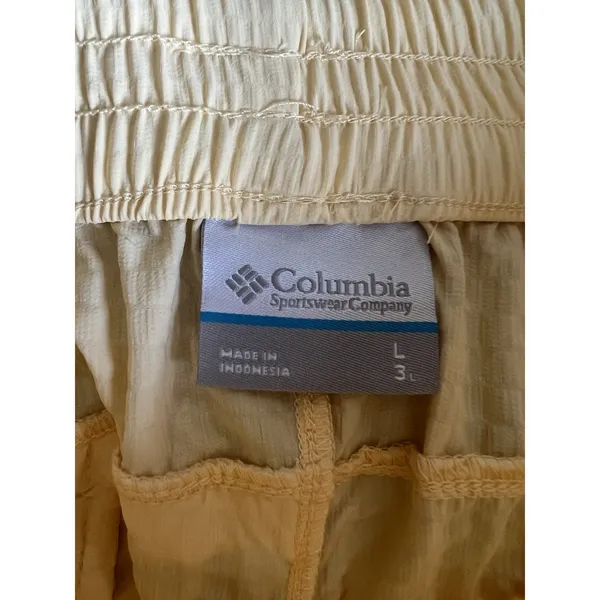 Columbia Women's Boundless Trek‎ Active Shorts Size L Inseam 3" - Image 5