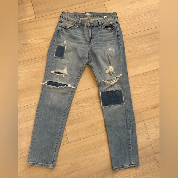 Old Navy Light Blue Distressed Boyfriend Jeans - Image 2
