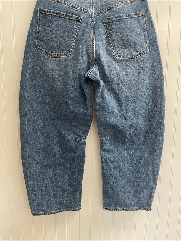 OLD NAVY High-Rise Wow Barrel Leg Jeans Medium Wash Denim Size 6 Short - Image 11