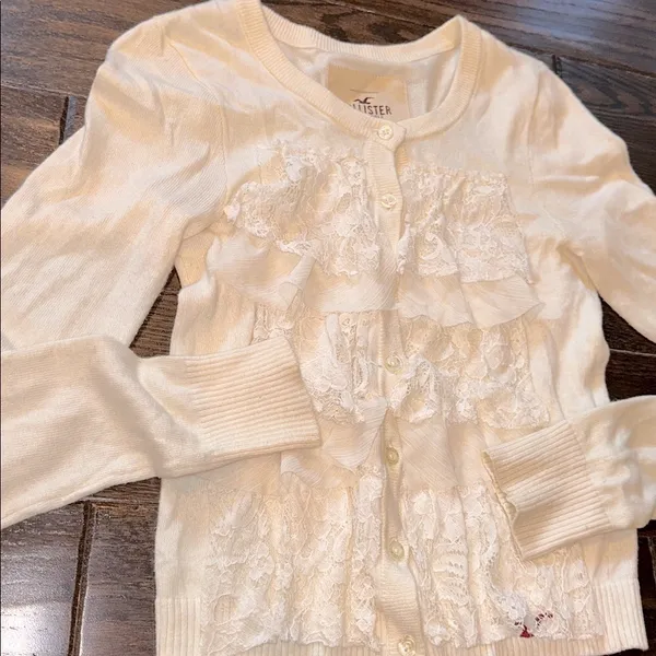 HOLLISTER Cream Cardigan Y2K babydoll Bella Swan size xsmall - Image 3