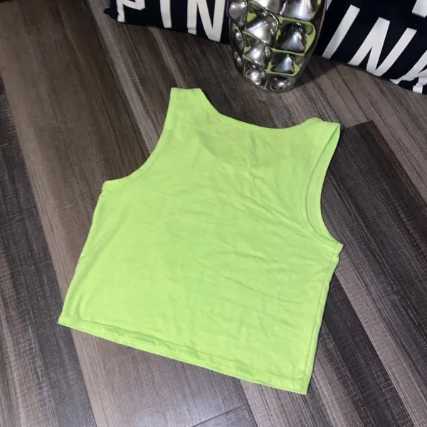 Hello Kitty Lime Green crop - Image 4