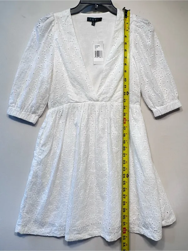 Fore Floral Eyelet Puff Sleeve Dress Size XS White NWT - Image 5