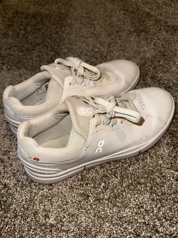 On Cloud The Roger Cloud Sneakers Advantage - Image 2