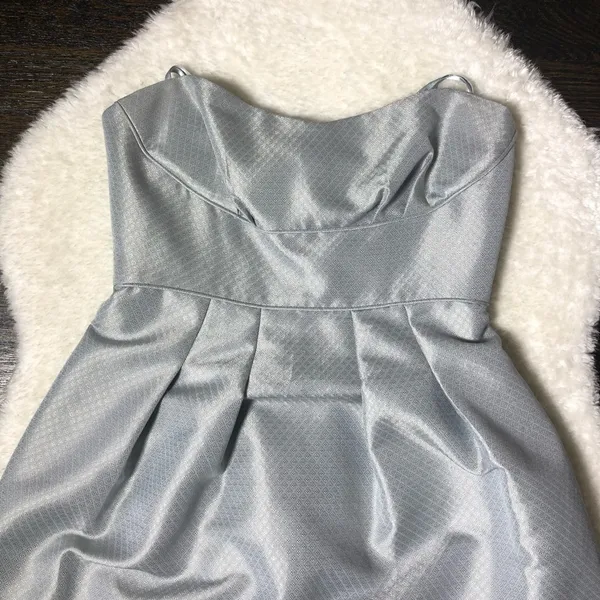 BCBG Max Azria Silver Gray Strapless Dress - Image 2