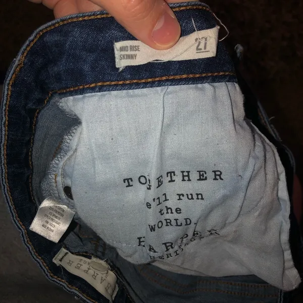 Skinny jeans. - Image 3
