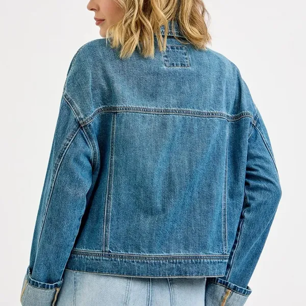 ✨NWT RISEN Oversized Cargo Pocket Denim‎ Jacket with Cuffed Sleeves Size M - Image 2