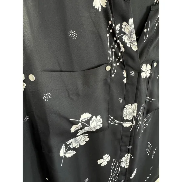 Maurices Womens 1X Black‎ White Floral Chiffon Sleeveless Button Front Blouse - Image 3