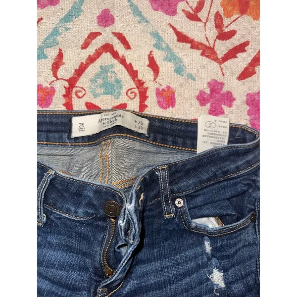 Abercrombie jeans - Image 3
