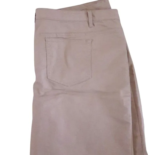 Jaclyn Smith Bermuda Shorts Women’s Plus 22W Simple Classic - Image 2