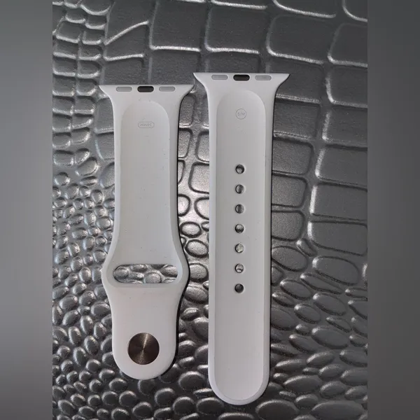 Apple Watch White Rubber Straps 38MM S/M - Image 2