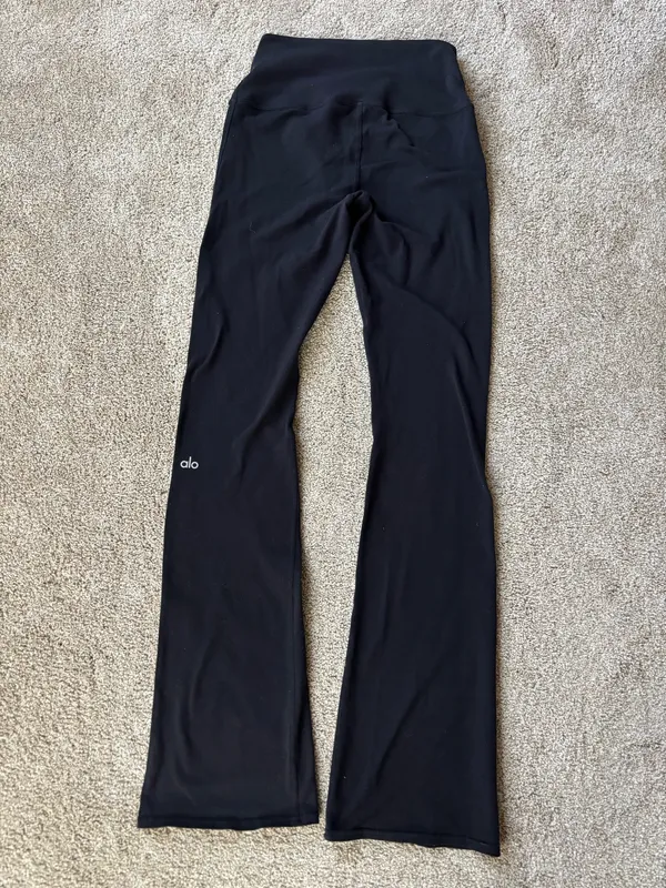 Alo Airbrush High-Waisted Bootcut Leggings - Image 2