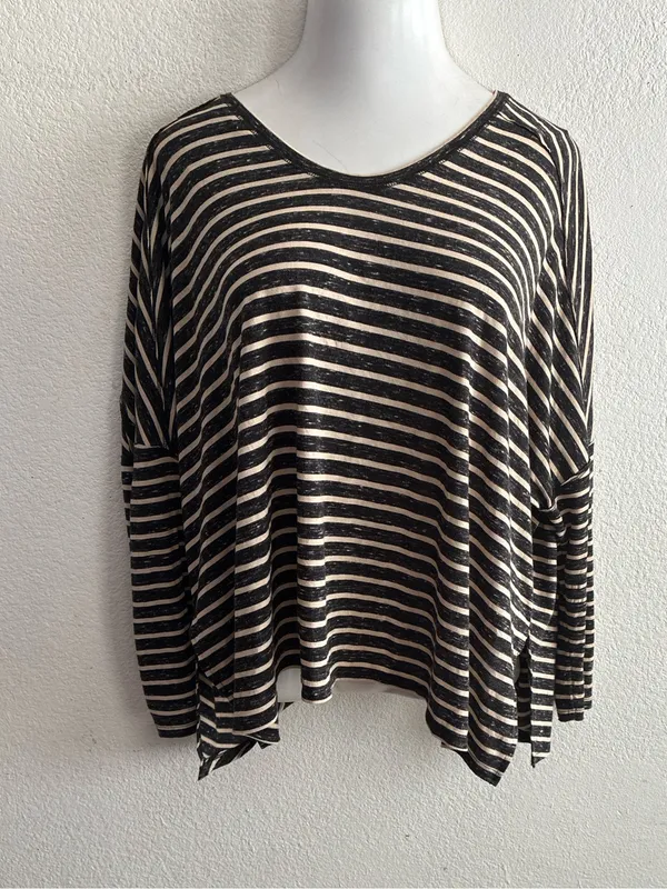We The Free Striped Scoop Neck Long Dolman Sleeve Top M - Image 3