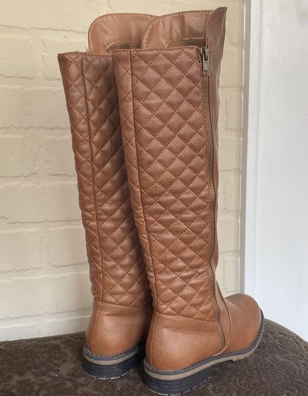 Charlotte Russe boots faux brown leather riding style quilted pattern - Image 3