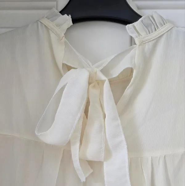 Babydoll Mock Neck Long Sleeve Tiered Mini Dress Cream Womens Size M Victorian - Image 4