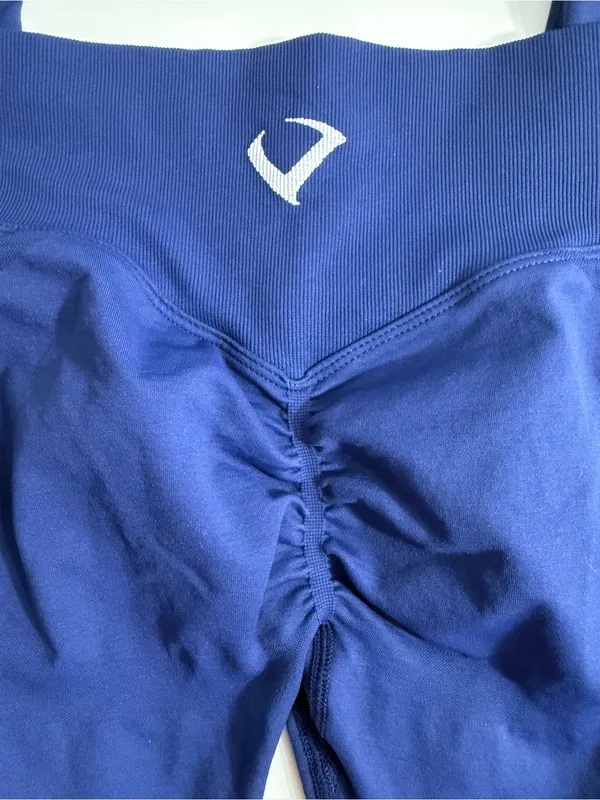 Violate The Dress Code High - Image 6