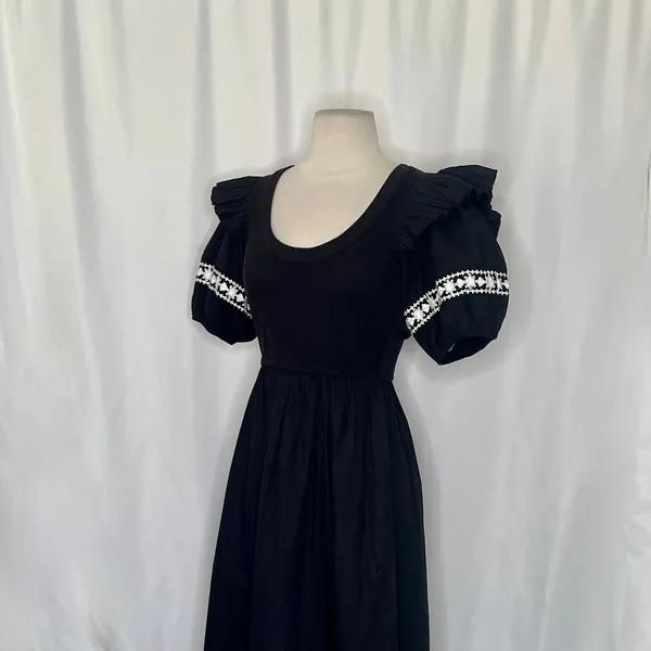 NWT!! CLEOBELLA‎ Selma Midi Dress Embroidered Black Ruffle Puff Sleeves X-Small - Image 7