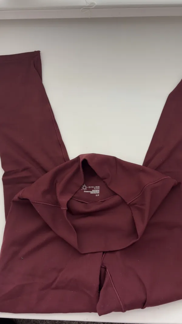 maroon aerie leggings  - Image 3