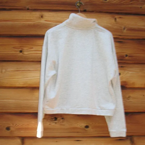 NWOT Zyia Gray Pullover Sweatshirt - Image 6