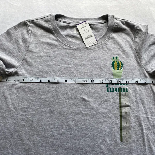Plant‎ Mom Gray Size Medium T-Shirt - Image 3