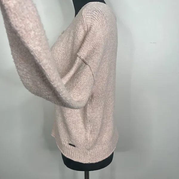 Abercrombie & Fitch Cropped V Neck‎ Slouchy Textured Long Sleeve Sweater - Image 7