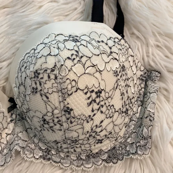 Victoria Secret Dream Angels Lined Demi Bust Double size 36DDD excellent - Image 2