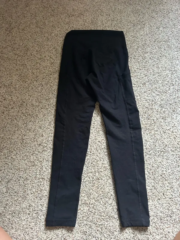 OFFLINE by Aerie Black High-Rise Leggings with pockets - Image 2