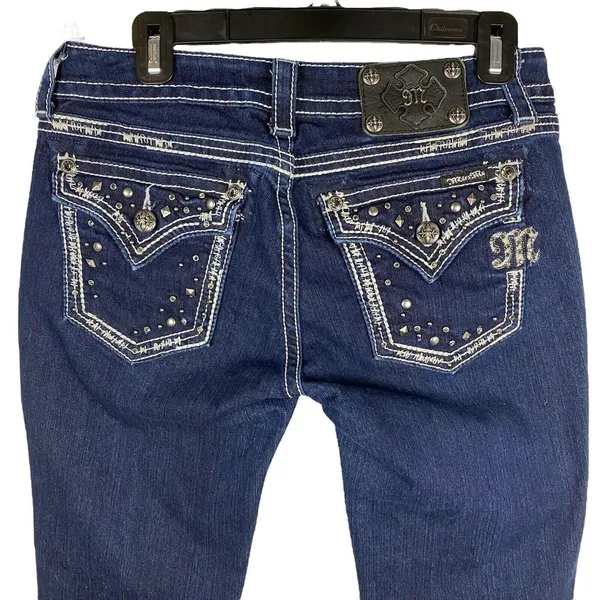 Miss Me Jeans Womens Size 28‎ Easy boot cut Denim Embellished Pockets - Hemmed - Image 2