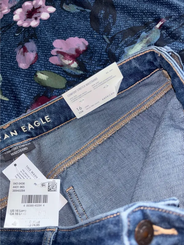 American Eagle Outfitters Jeans - Image 2