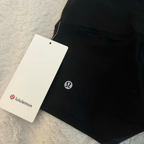 Lululemon Wunder train shorts - Image 3
