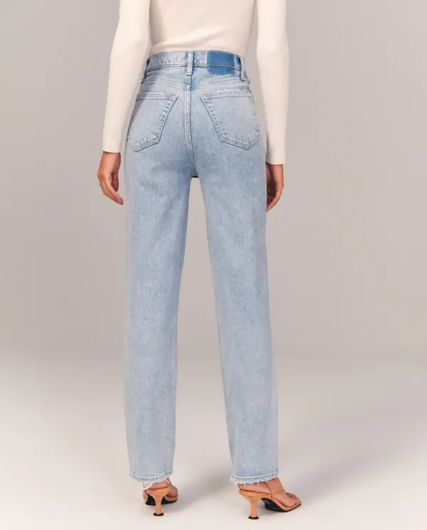 Abercrombie Curve Love 90s Straight Jeans - Image 4