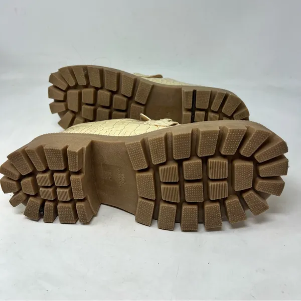 Urban Outfitters Boca Croc Lug Platform Loafers Cream Womens 9 Gold Bit Y2K - Image 6
