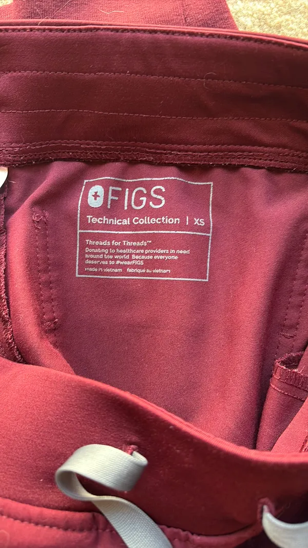 FIGS Scrub Pants Jogger - Image 2