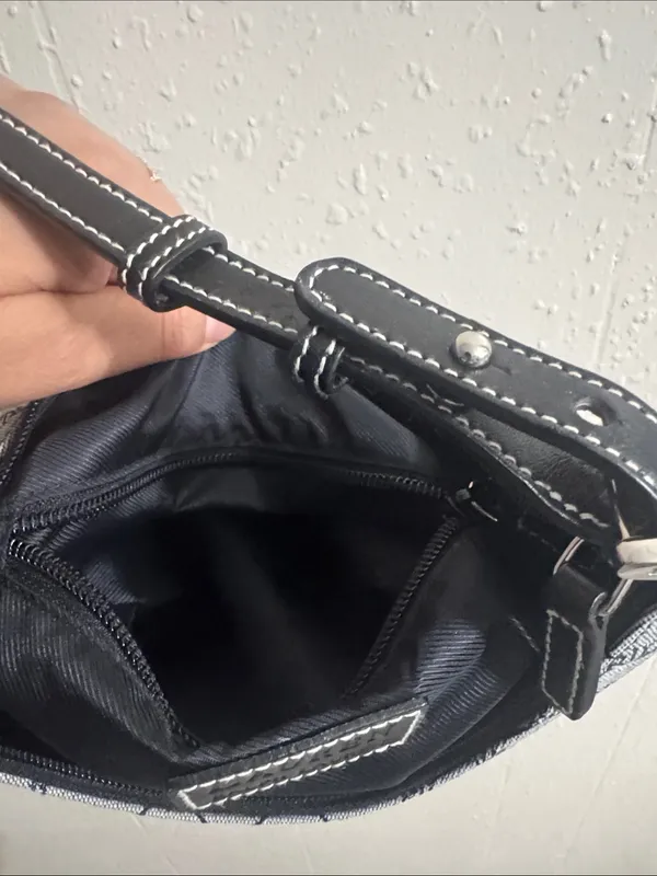 Ralph Lauren Gray Monogram Shoulder Bag with Black Trim - Image 13