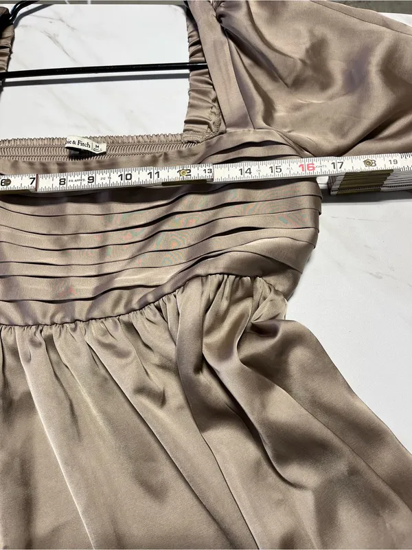 Abercrombie & Fitch Emerson Satin Dress size medium - Image 9