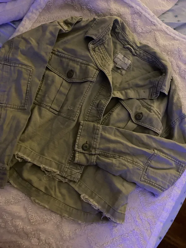 American Eagle Outfitters Army Green Jacket - Image 2
