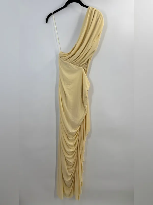 Superdown Juliet Midi Dress in Baby Yellow - Image 7