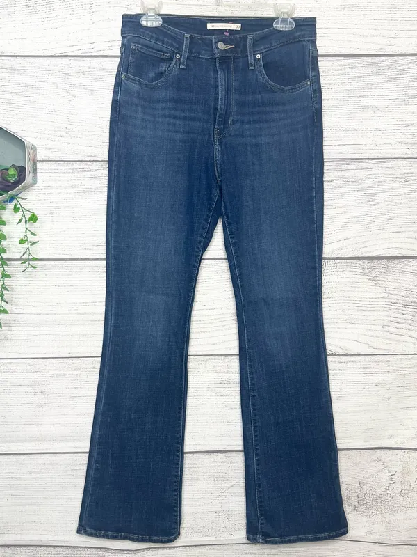 Levi's 725 High-Rise Bootcut Jeans Size 30 - Image 4