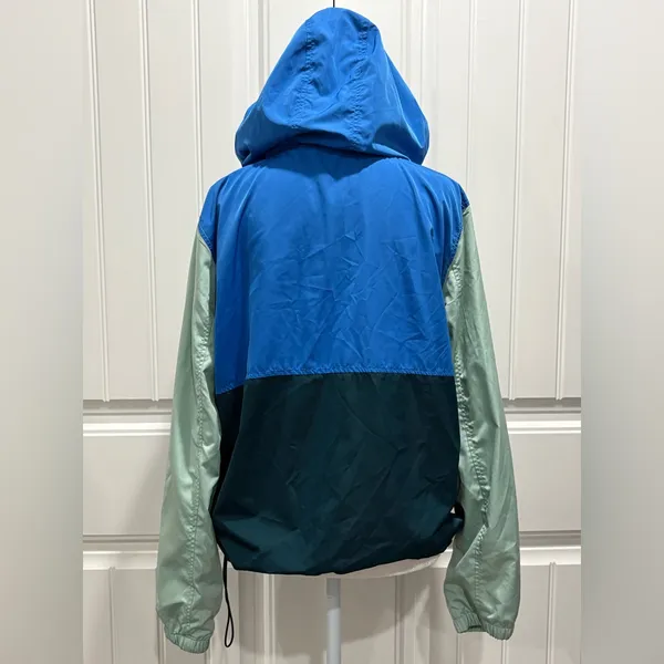 Old Navy Active Colorblock Hooded Rain Jacket in Blue, Ment & Green Size M - Image 2