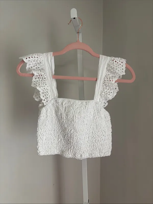 Misa Los Angeles Abelia Top White Smocked Eyelet Flutter Sleeve Crop Top Size S - Image 4