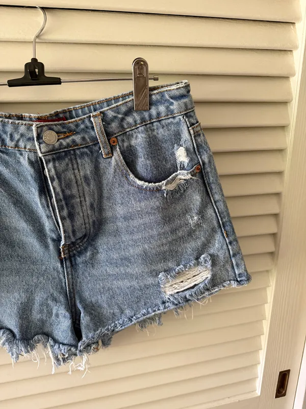 Boutique Jean Shorts - Image 3