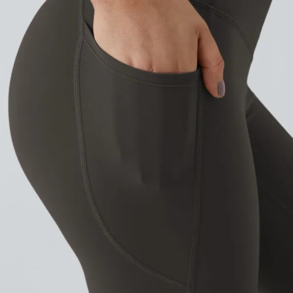 Halara H36.- SoCinched High Waisted Tummy Control Pocket Shaping Training Leggings. - Image 3