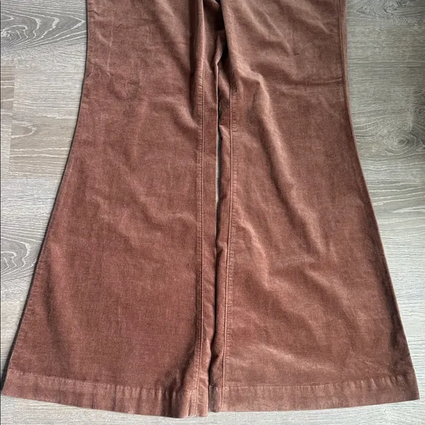 Anthropologie Pilcro Pull-On Mid-Rise Velvet Retro Flare Pants 32 - Image 6