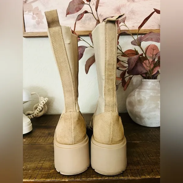 Steve Madden Hesitant Sand Suede Block Heel Pull On Mid Calf Fashion Boots Sz8 - Image 4