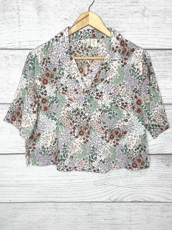 Cynthia Rowley Floral Multicolor Button-Front Cropped Sleep Shirt Size Medium - Image 14